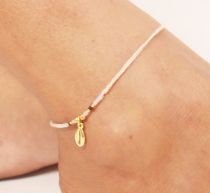 Bracelet de pied coquillage dorée